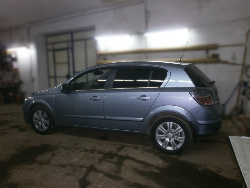  Opel Astra H 002 800x600 