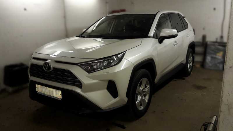 RAV-4 XA-5- mt wht 002